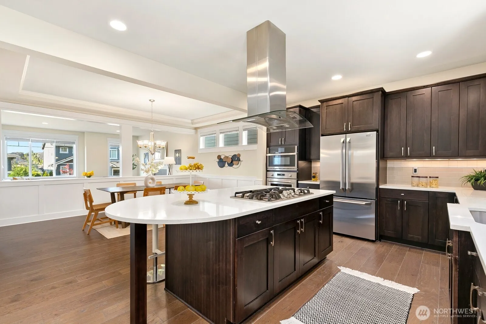 23077 SE 52nd Street , Issaquah, WA 98029