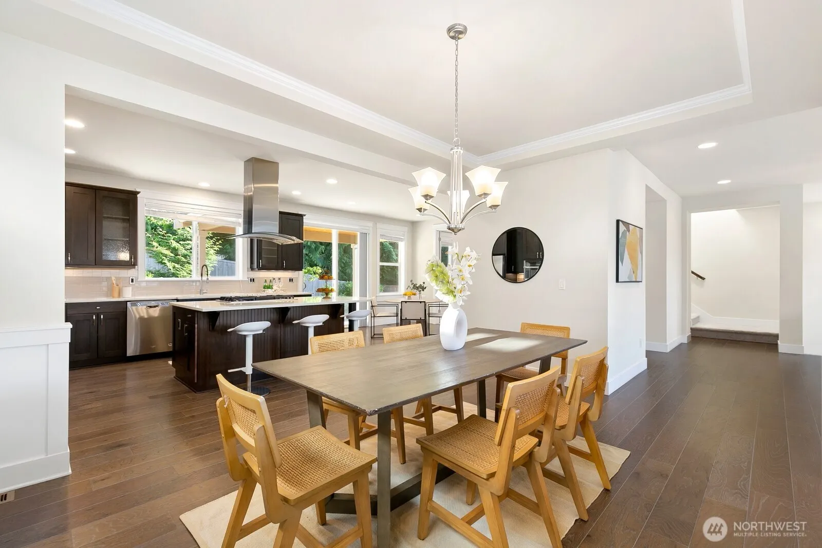 23077 SE 52nd Street , Issaquah, WA 98029