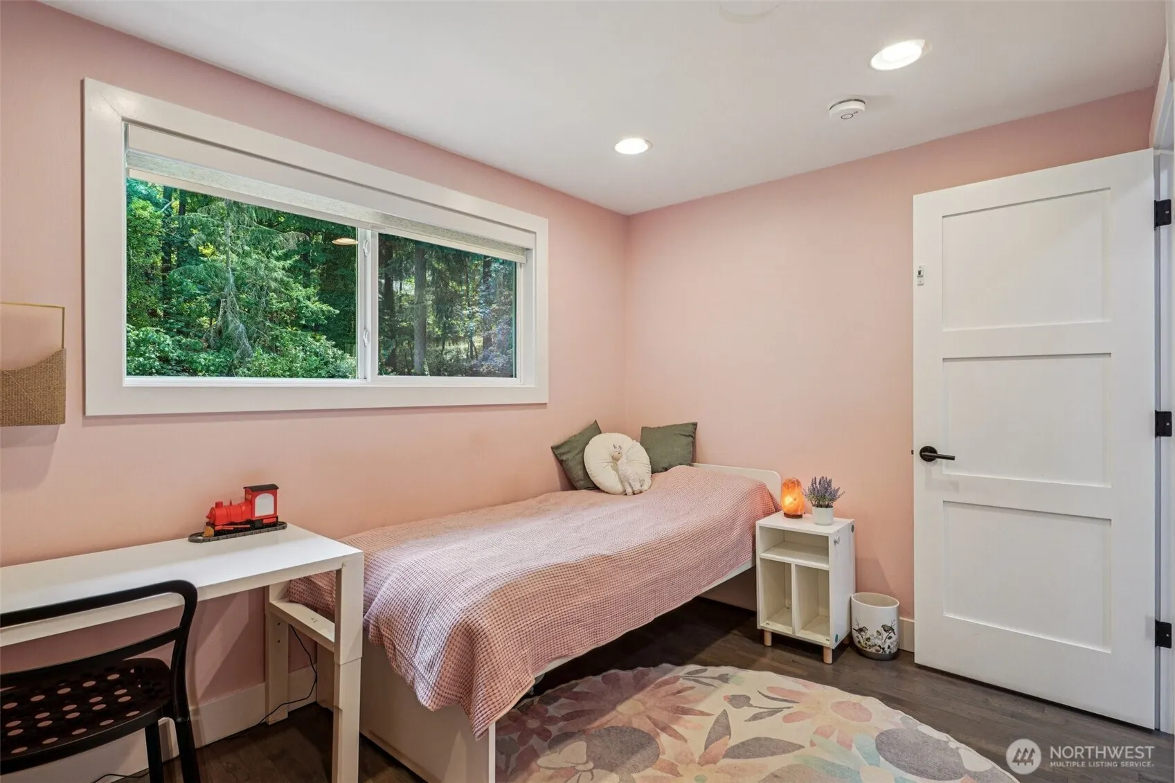4364 151st Avenue SE, Bellevue, WA 98006