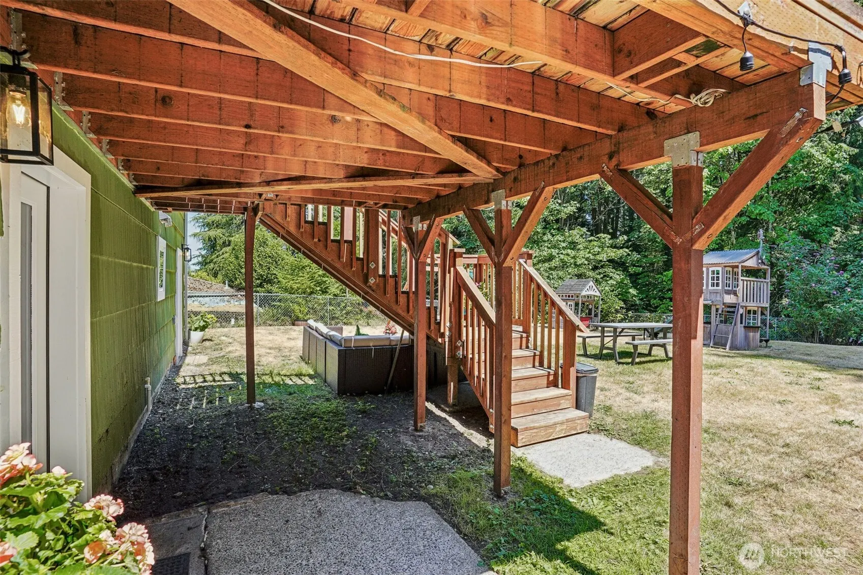 4364 151st Avenue SE, Bellevue, WA 98006