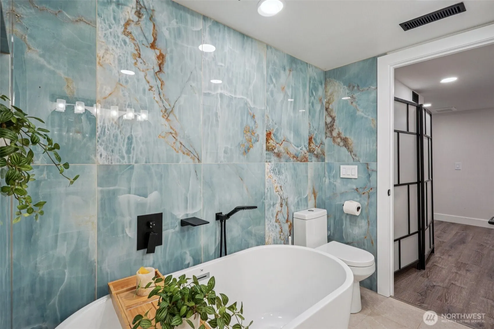 4364 151st Avenue SE, Bellevue, WA 98006