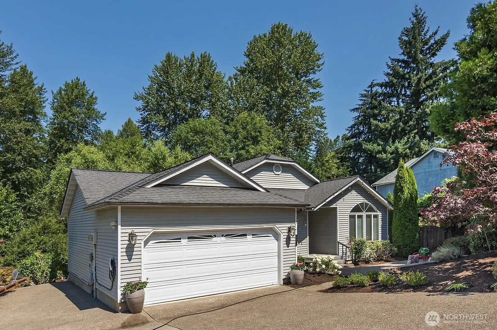 12330 SE 204th Street , Kent, WA 98031