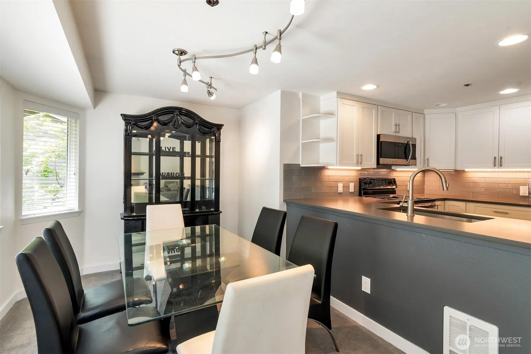19404 Bothell Way NE #B304, Bothell, WA 98011