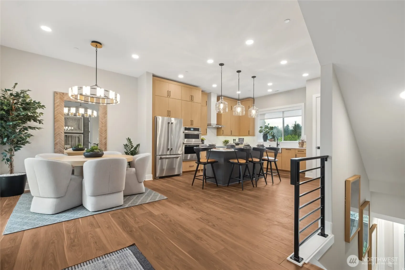 18814 99th Court NE #B, Bothell, WA 98011