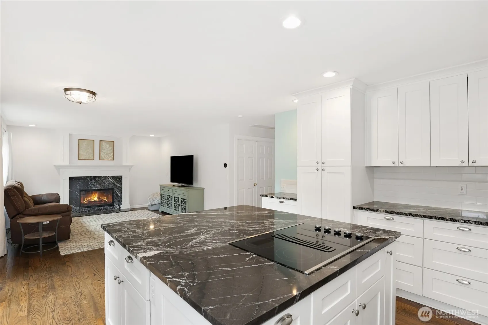 23709 126th Place SE, Kent, WA 98031