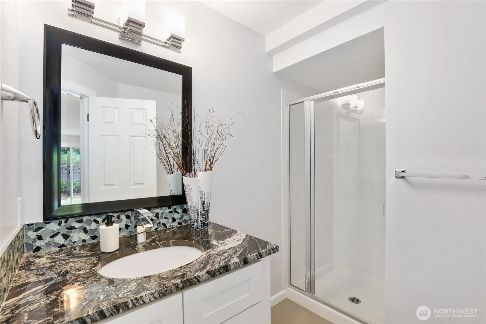 23709 126th Place SE, Kent, WA 98031