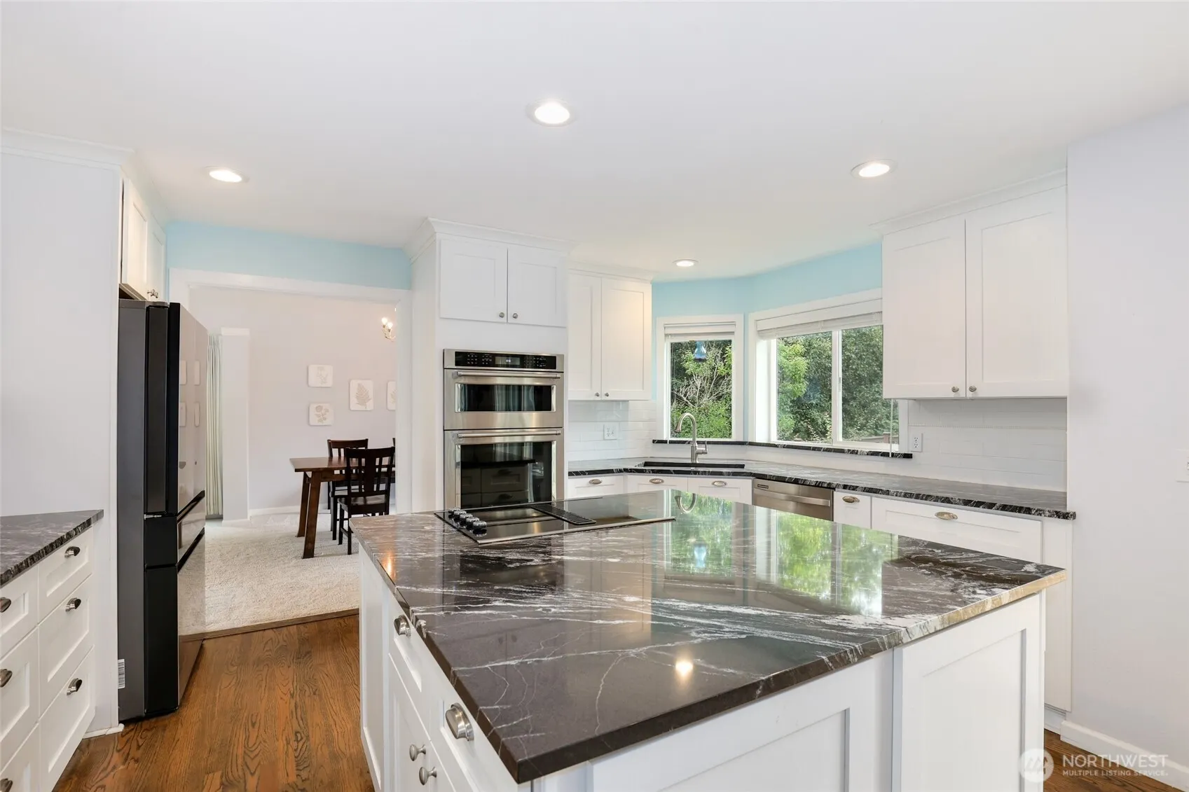 23709 126th Place SE, Kent, WA 98031