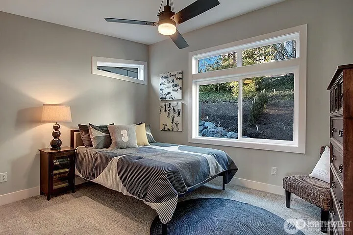 332 13th Avenue , Kirkland, WA 98033