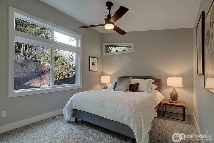332 13th Avenue , Kirkland, WA 98033