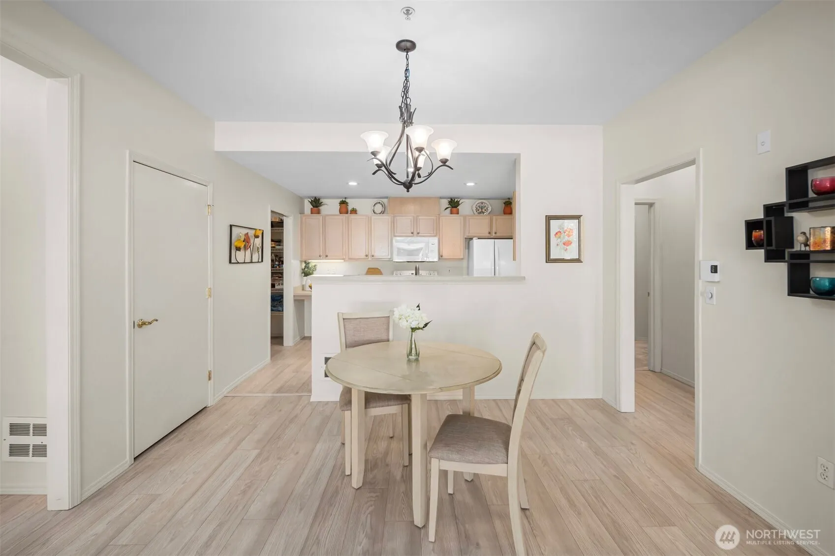 22511 SE 37th Terrace #1409, Issaquah, WA 98029-6293
