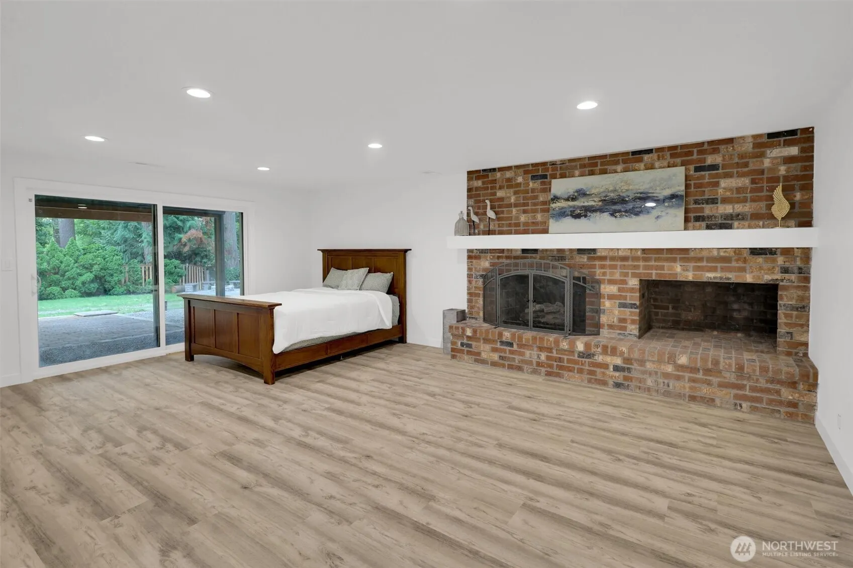 21401 SE 16th Place , Sammamish, WA 98075