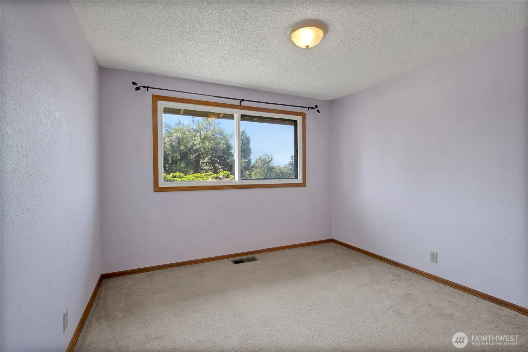 2404 S 249th Place , Kent, WA 98032