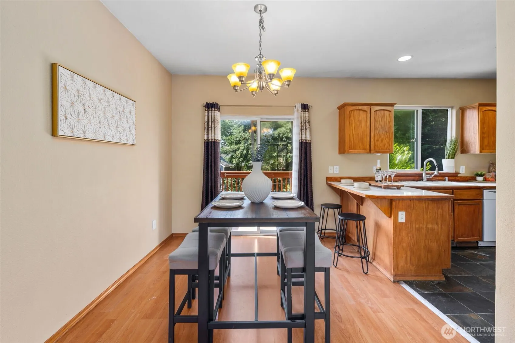 18920 21st Avenue West , Lynnwood, WA 98036