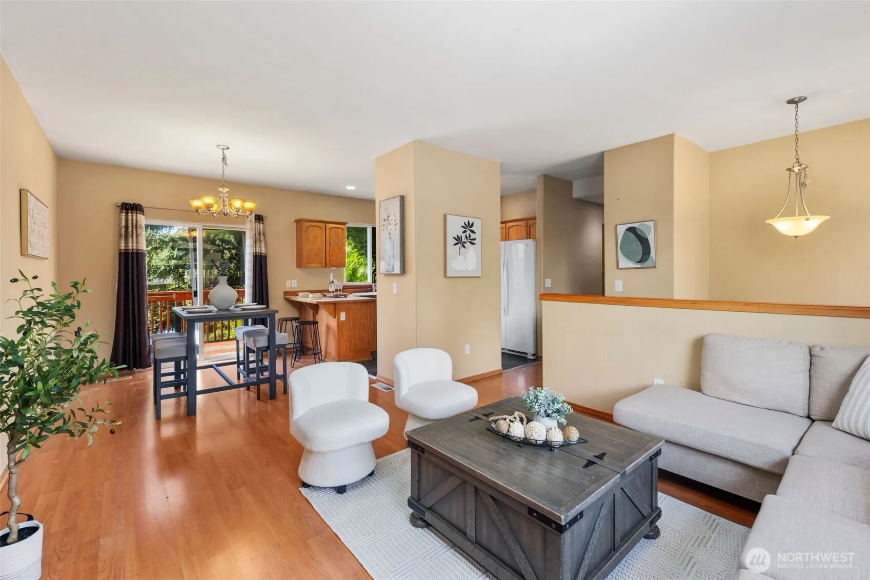 18920 21st Avenue West , Lynnwood, WA 98036