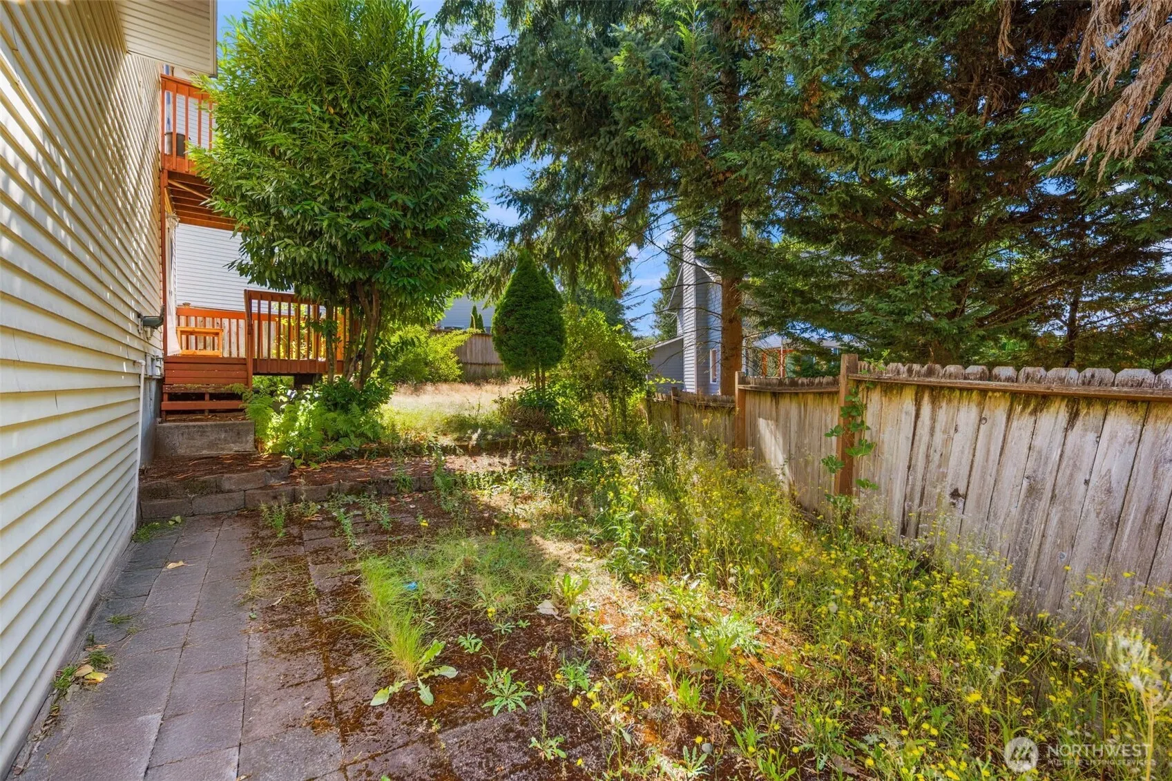 18920 21st Avenue West , Lynnwood, WA 98036
