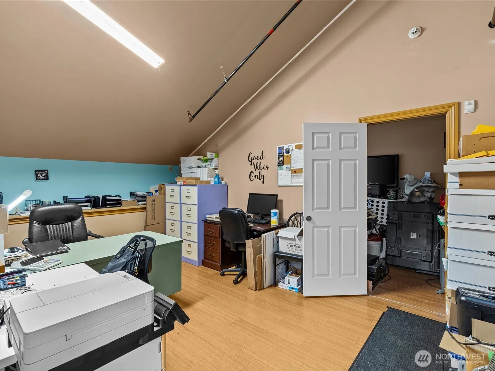 14417 124th Avenue NE, Kirkland, WA 98034-4801