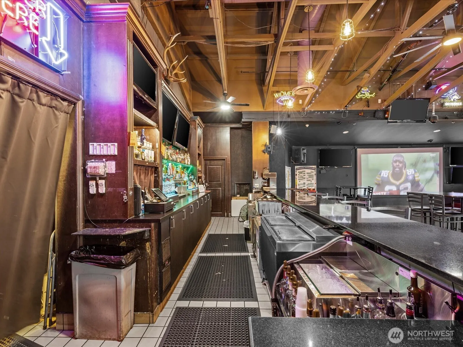 14417 124th Avenue NE, Kirkland, WA 98034-4801