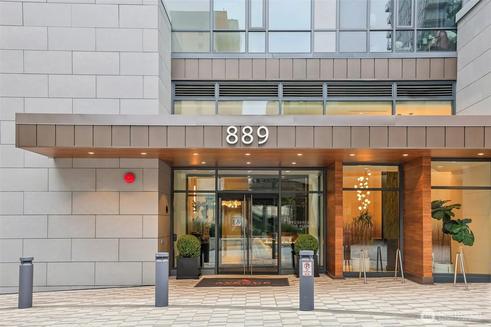 889 Avenue Square NE #503, Bellevue, WA 98004