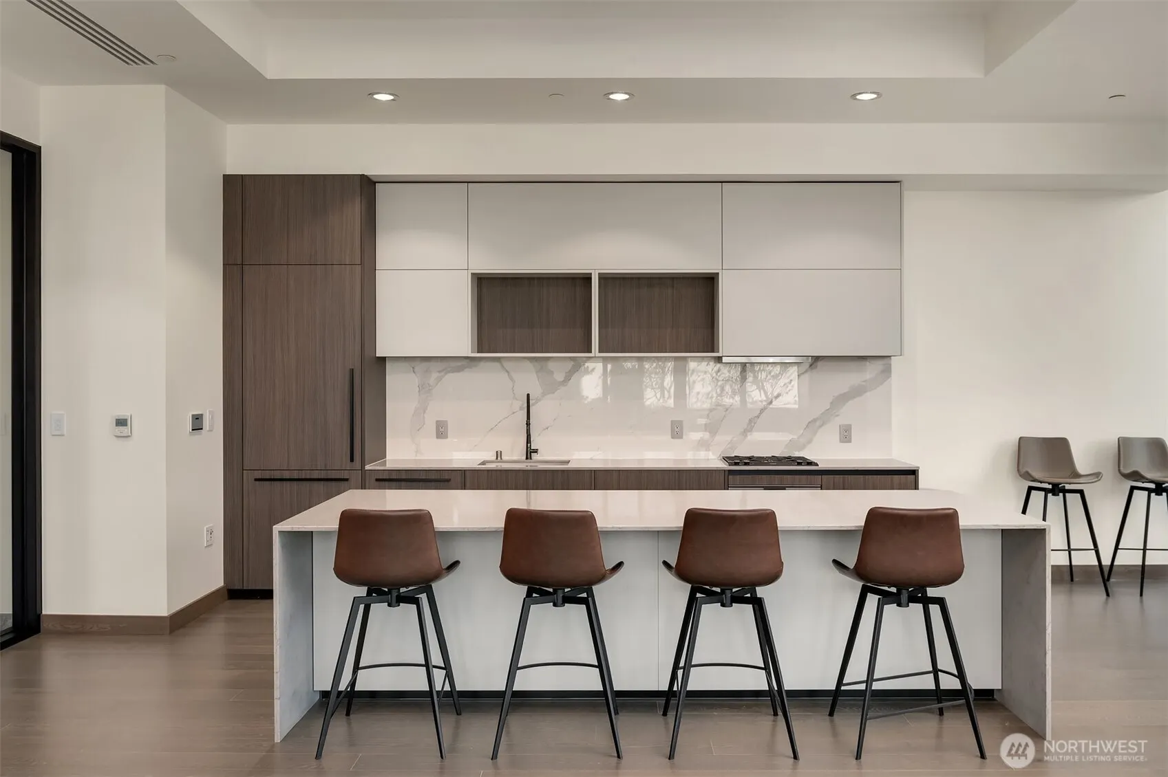 889 Avenue Square NE #503, Bellevue, WA 98004
