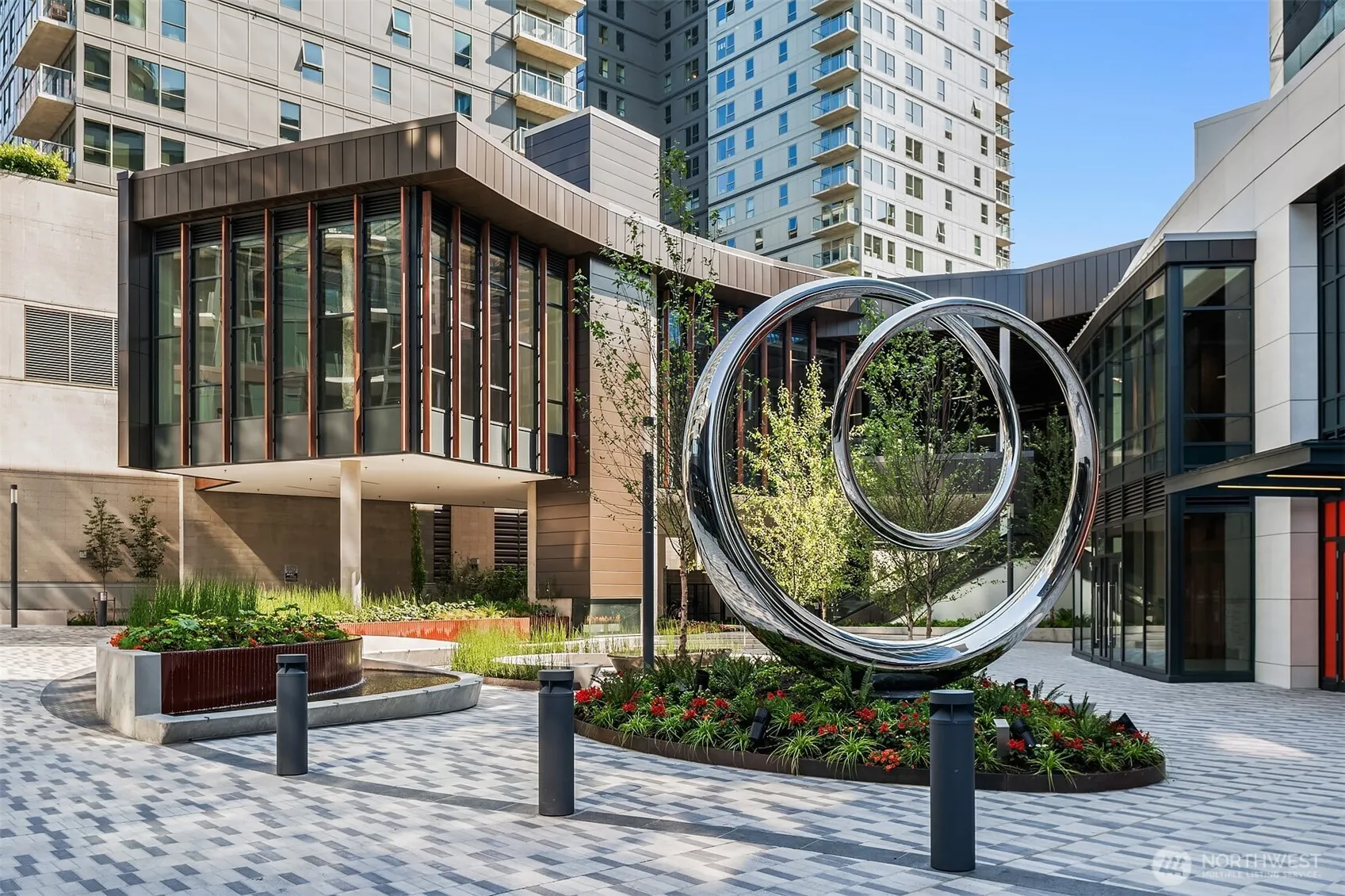 889 Avenue Square NE #503, Bellevue, WA 98004