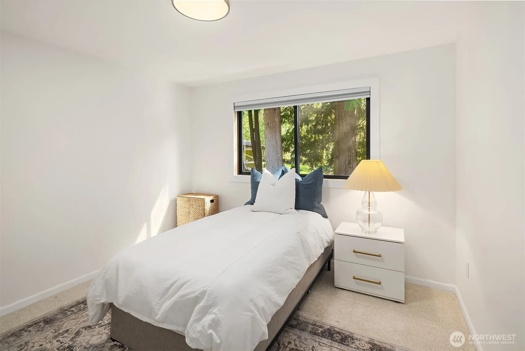 6701 277th Way SE , Issaquah, WA 98027