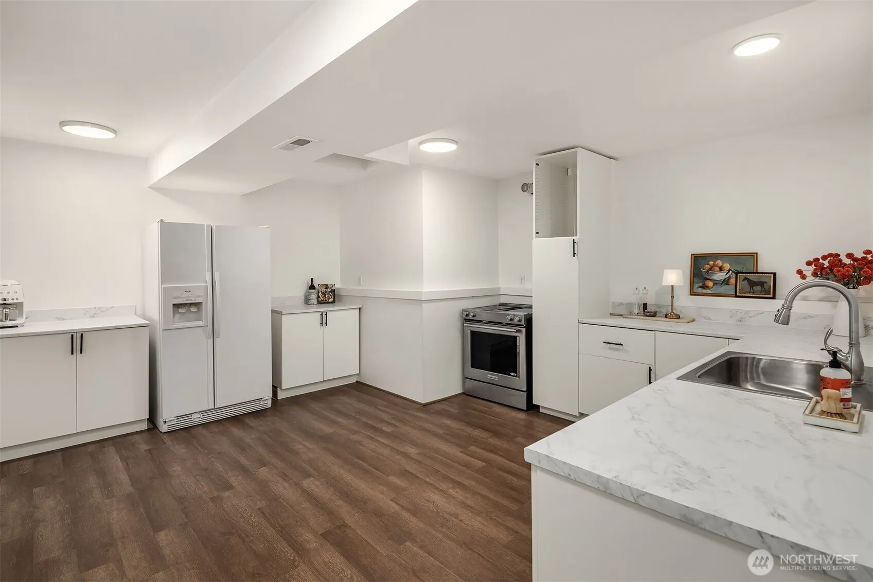 6701 277th Way SE , Issaquah, WA 98027