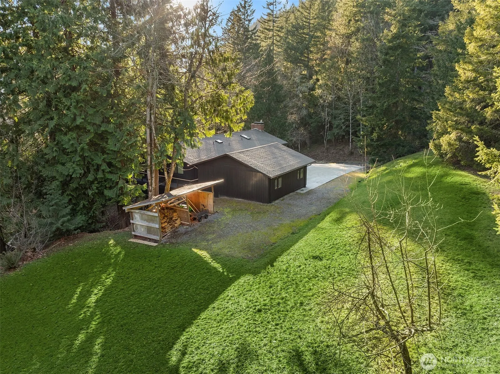 6701 277th Way SE , Issaquah, WA 98027