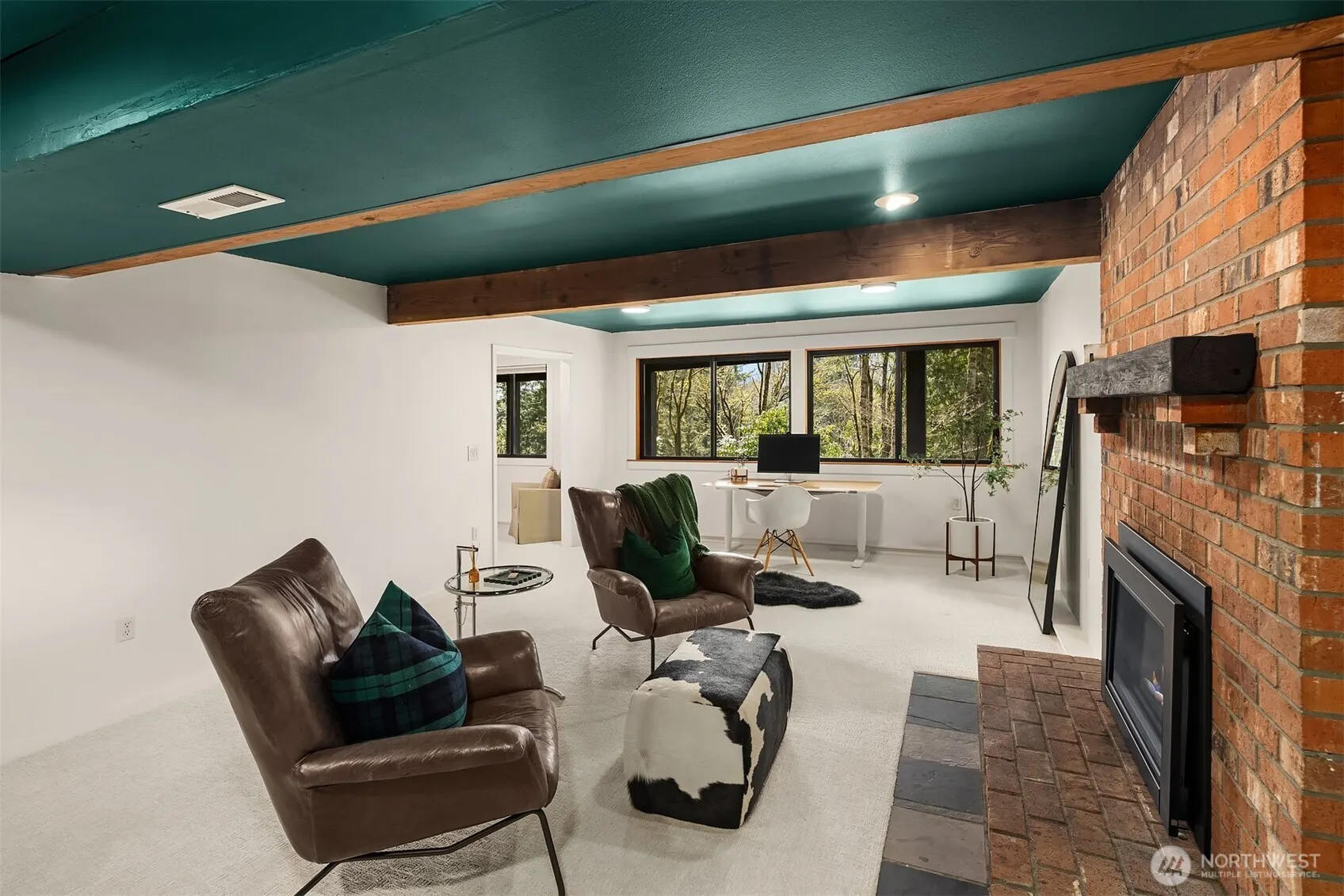 6701 277th Way SE , Issaquah, WA 98027