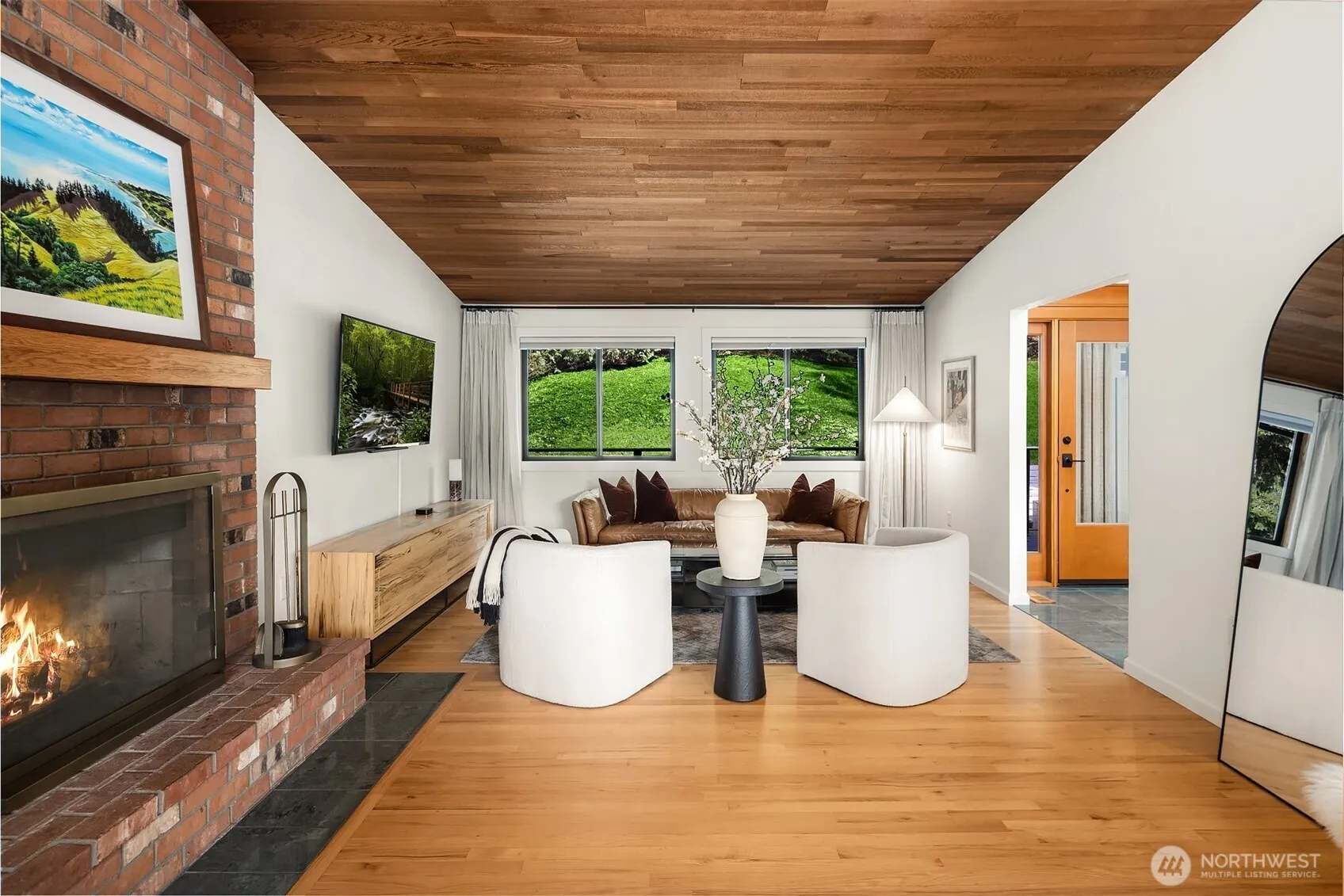 6701 277th Way SE , Issaquah, WA 98027
