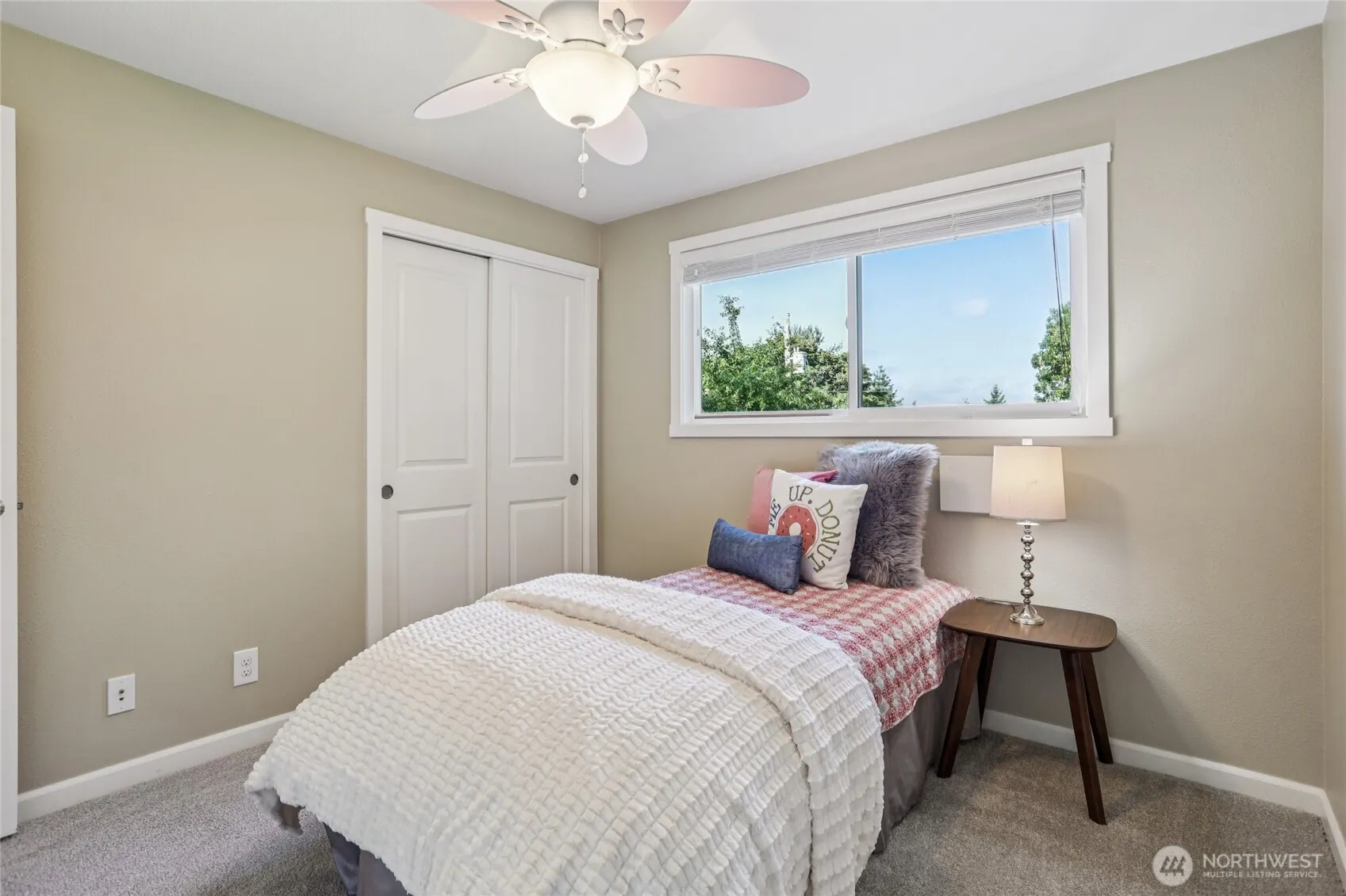 23629 7th Avenue W, Bothell, WA 98021