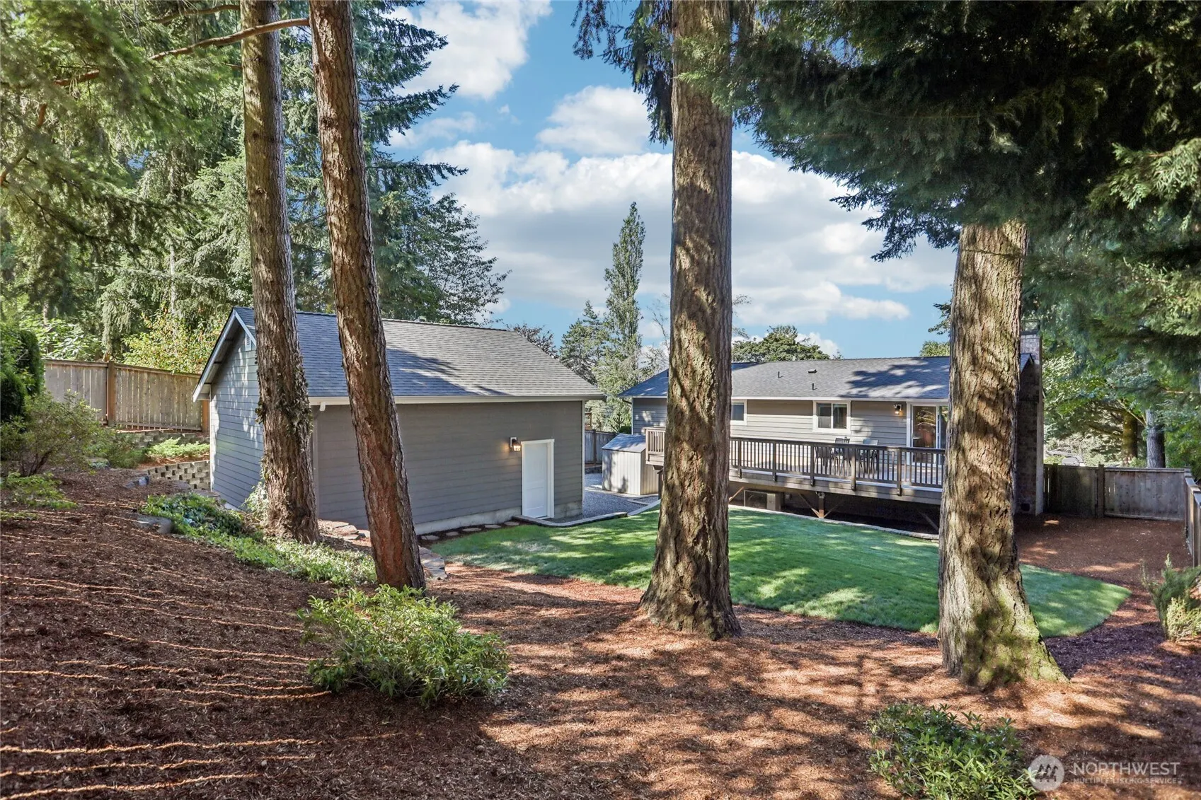 23629 7th Avenue W, Bothell, WA 98021
