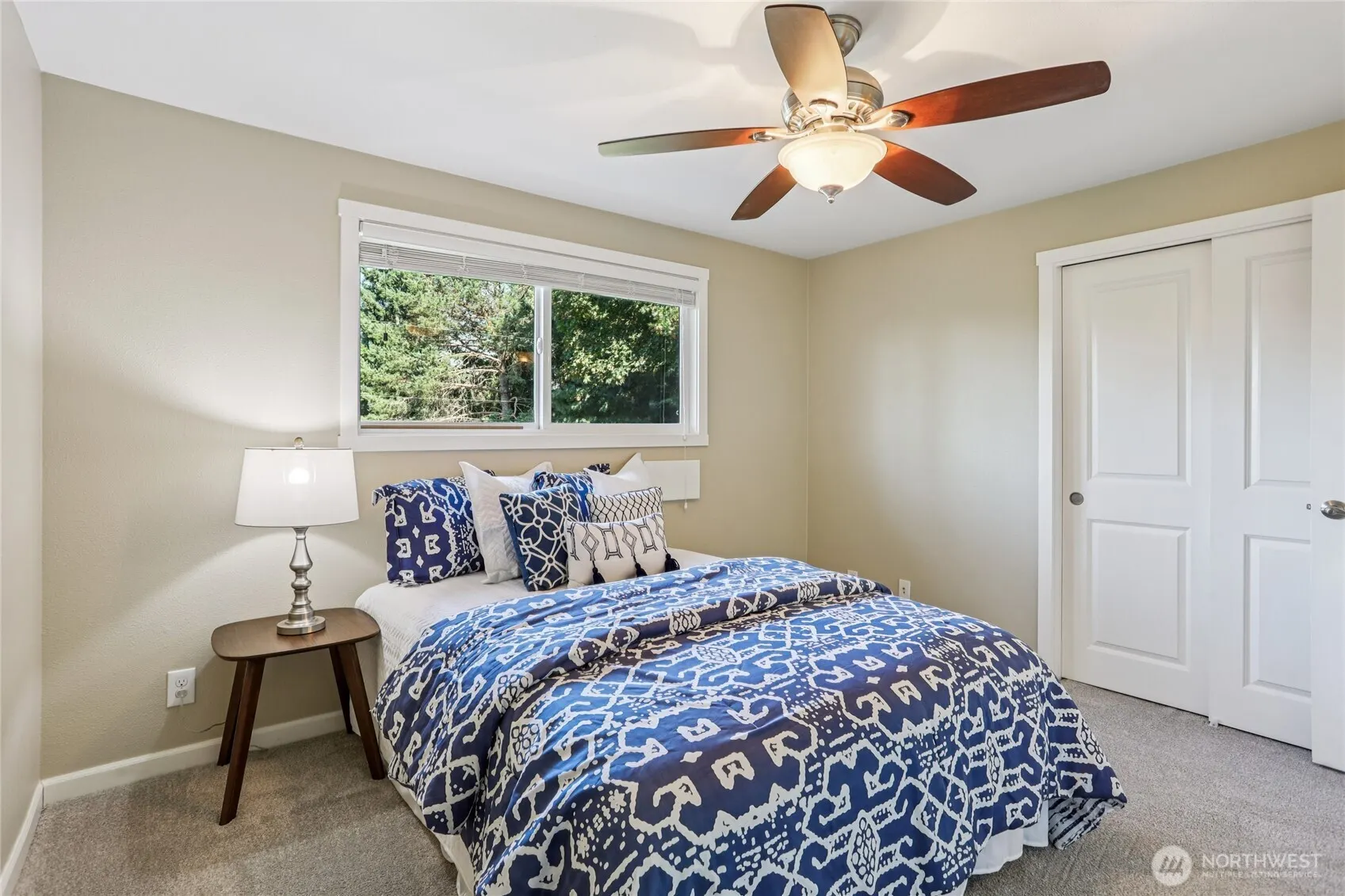 23629 7th Avenue W, Bothell, WA 98021