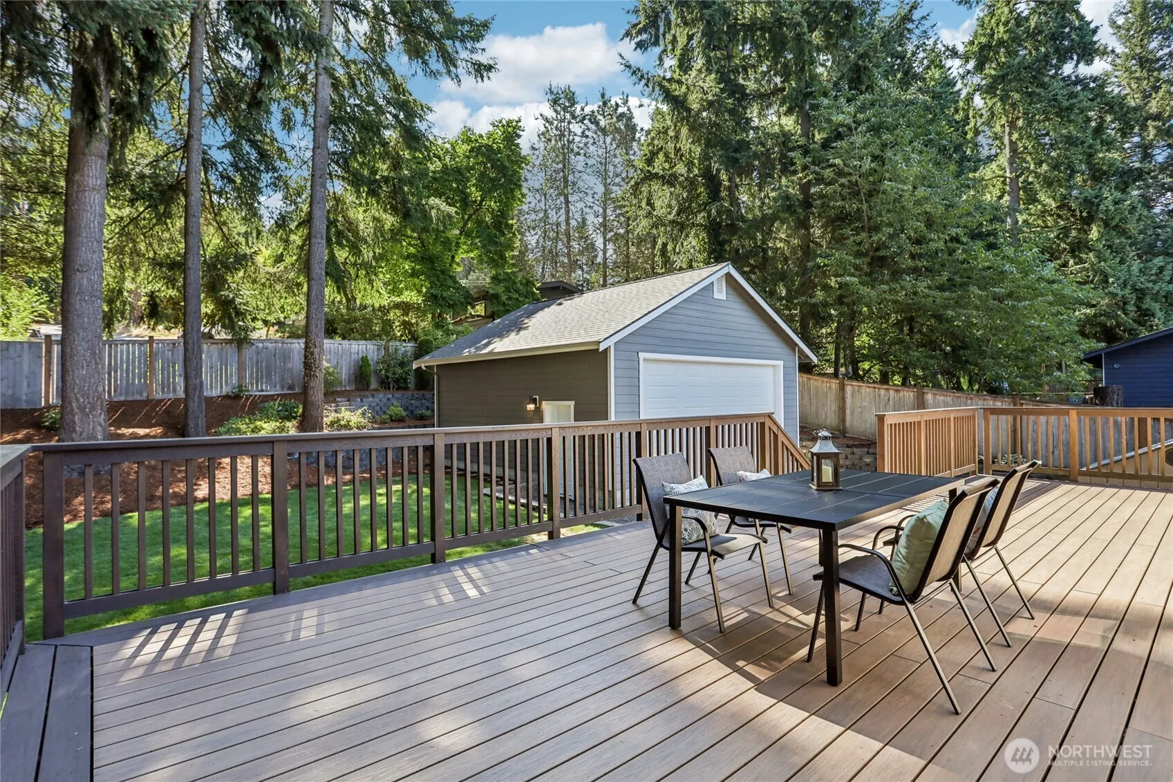 23629 7th Avenue W, Bothell, WA 98021