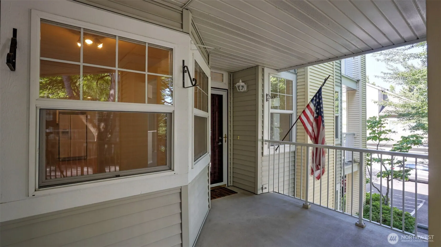 425 S 46th Place #E, Renton, WA 98055