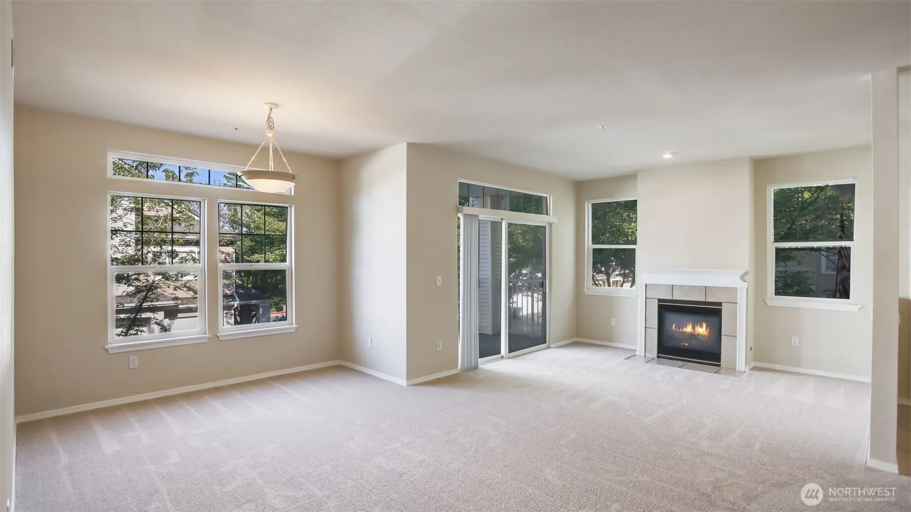 425 S 46th Place #E, Renton, WA 98055