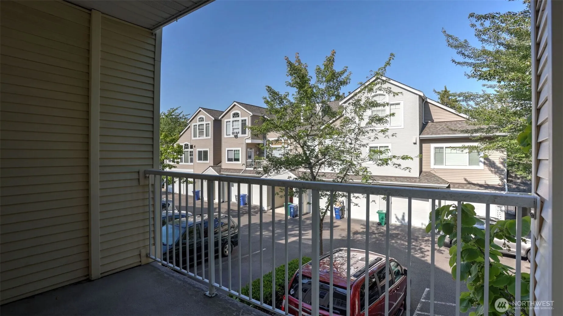 425 S 46th Place #E, Renton, WA 98055