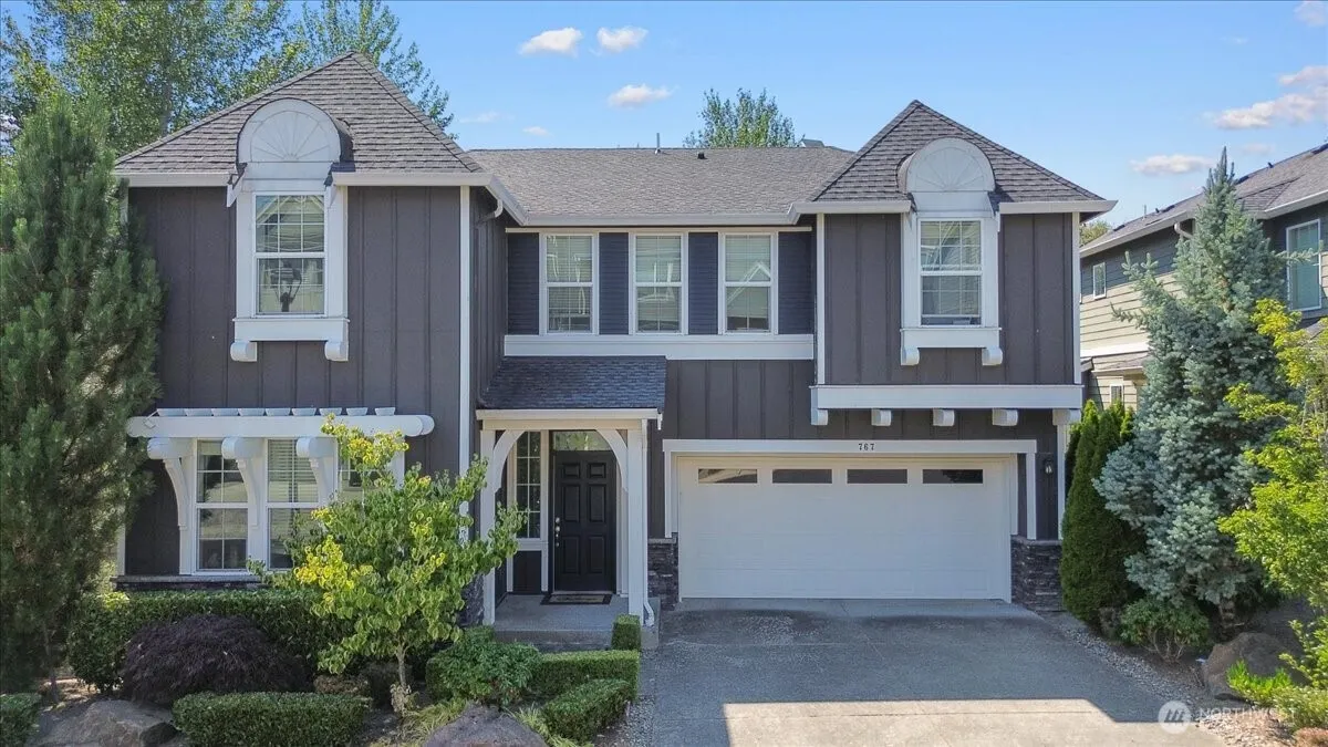 767 Lyons Avenue NE, Renton, WA 98059