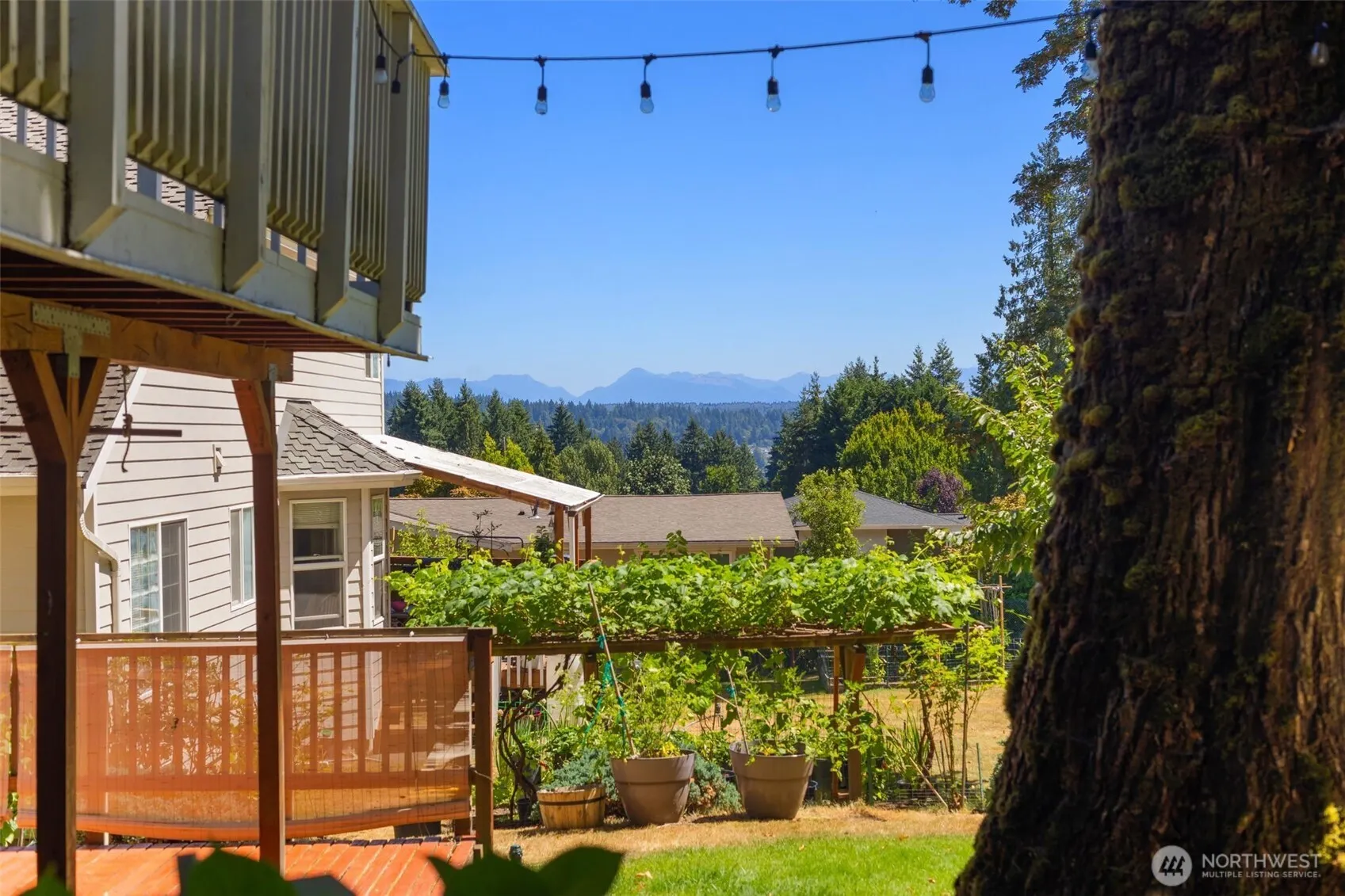 13941 NE 85th Street , Redmond, WA 98052