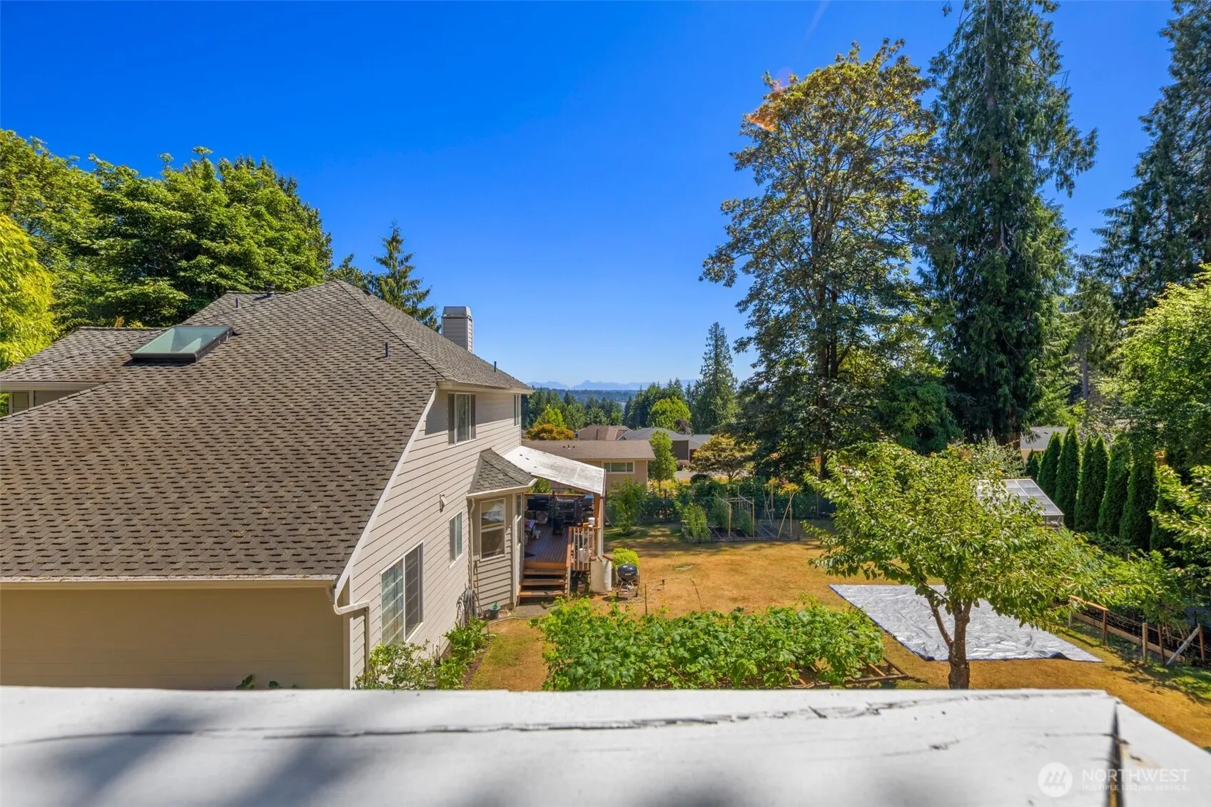 13941 NE 85th Street , Redmond, WA 98052