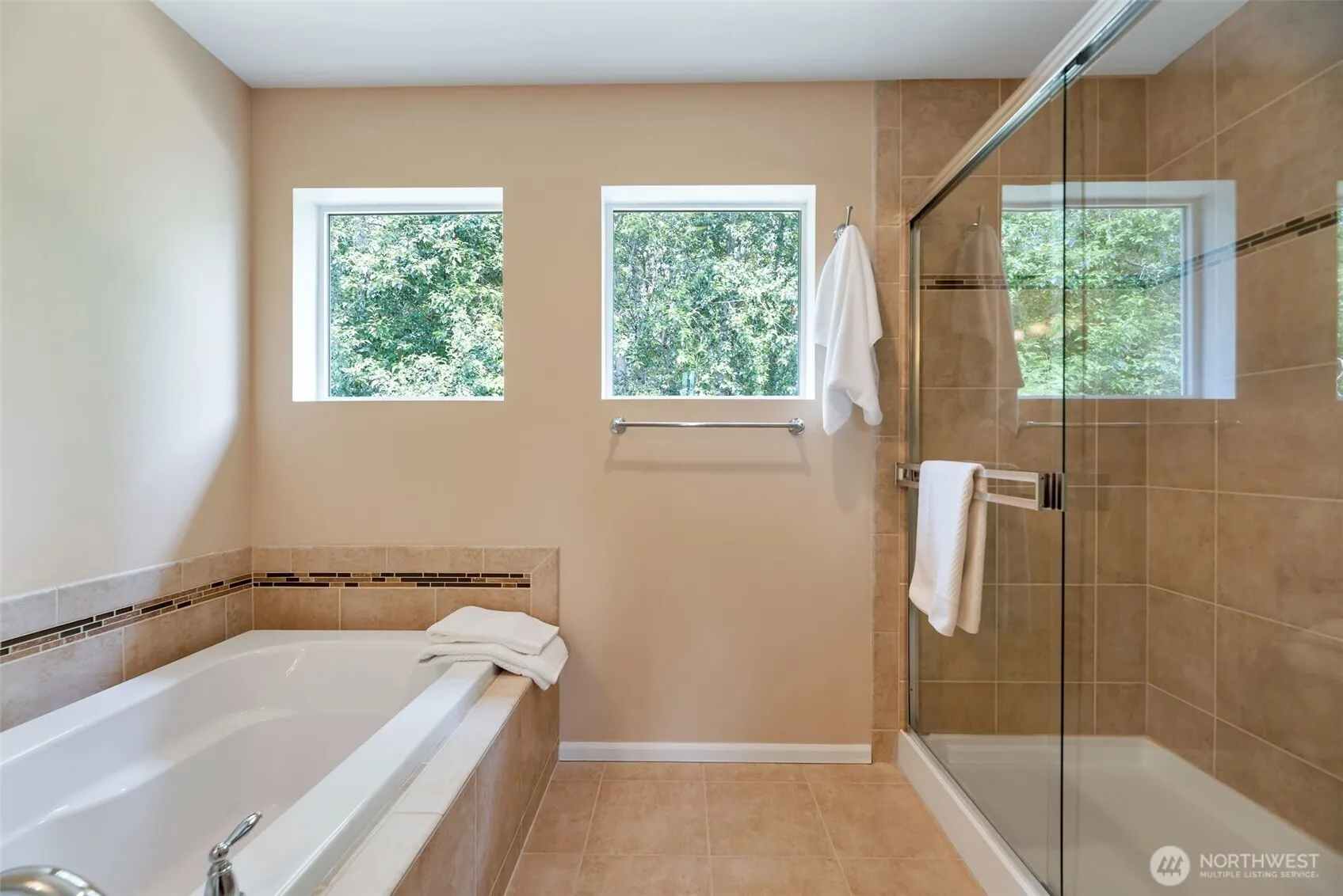 5120 S 214th Way , Kent, WA 98032