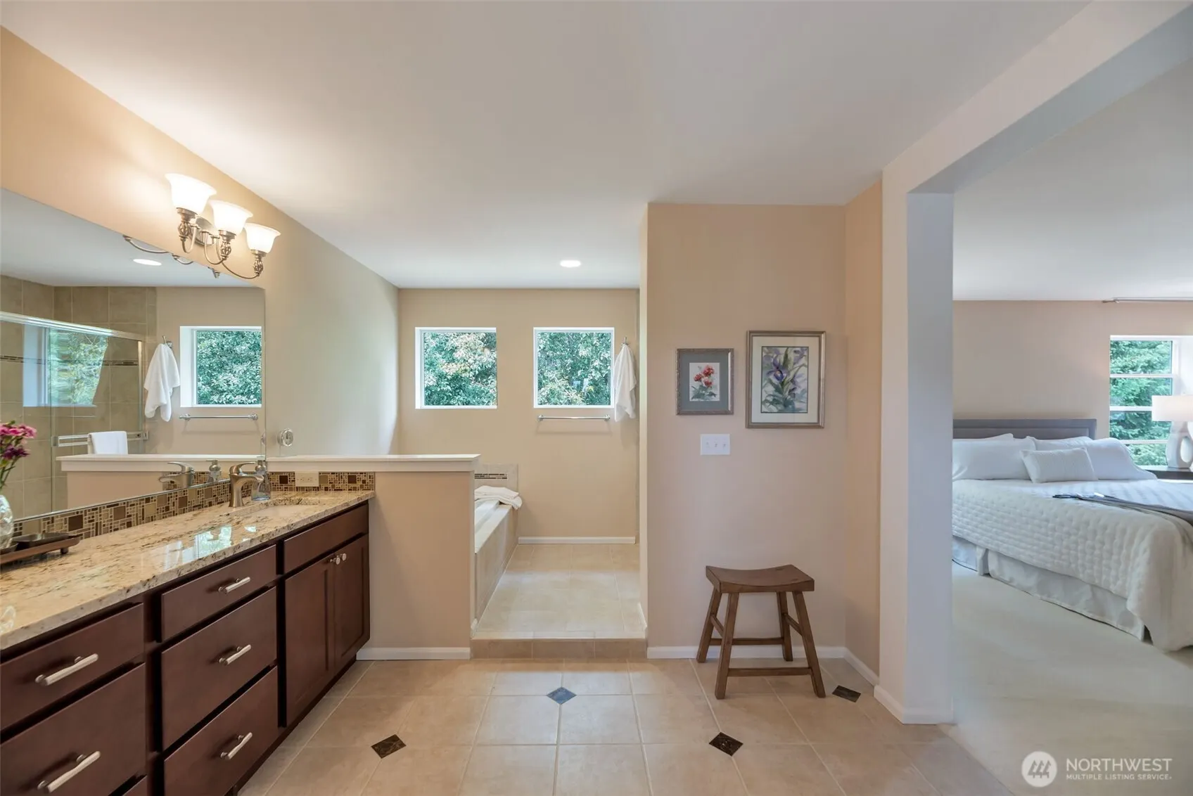 5120 S 214th Way , Kent, WA 98032
