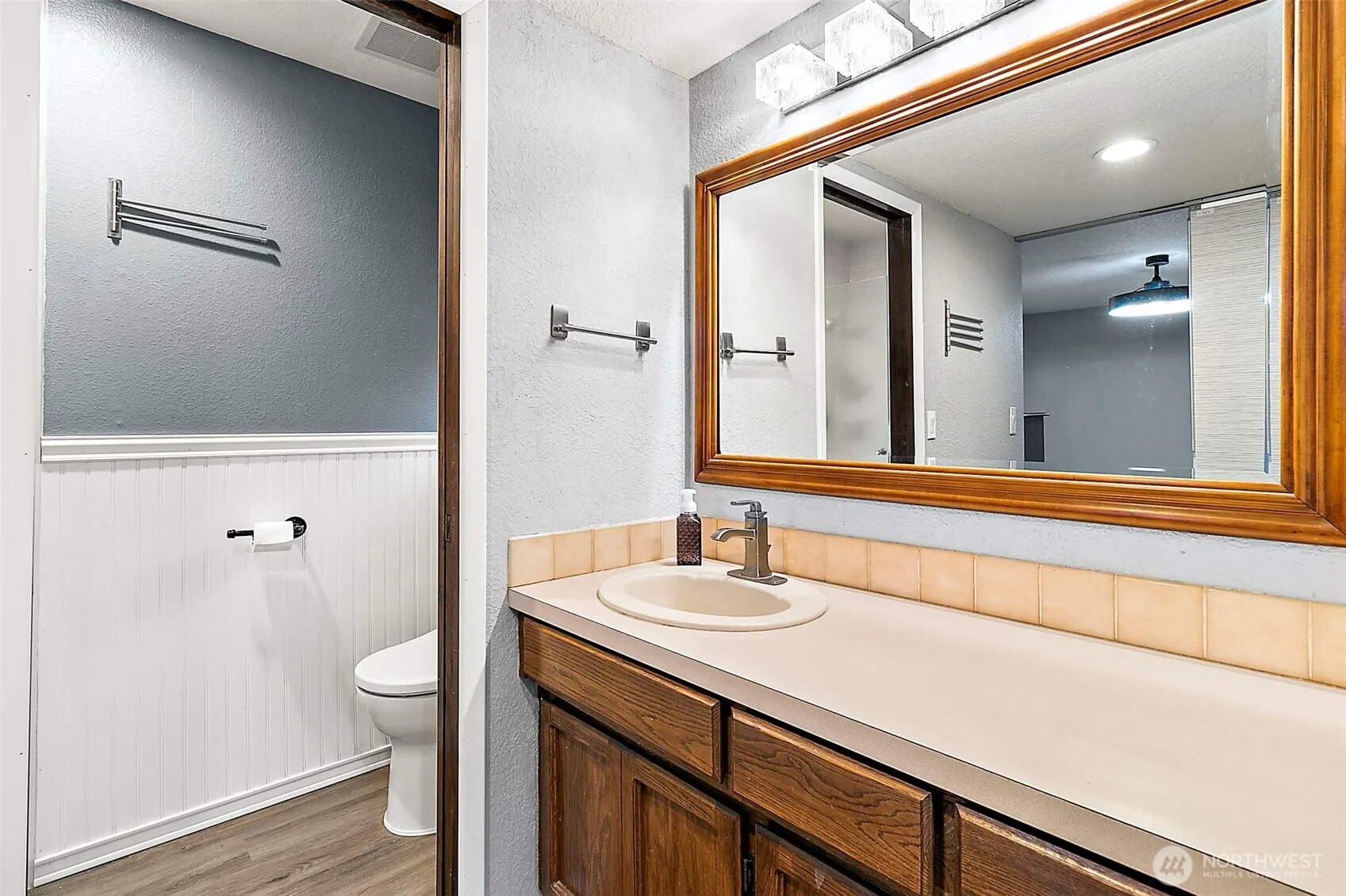 13228 SE 247th Street , Kent, WA 98042