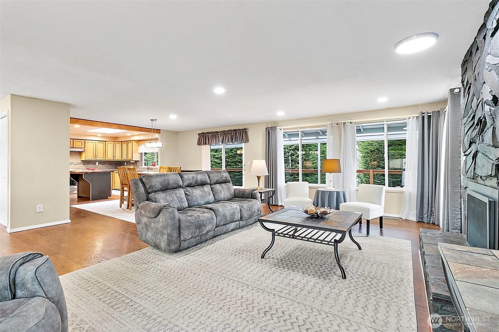 13228 SE 247th Street , Kent, WA 98042