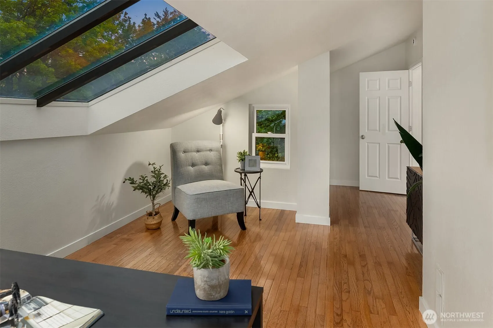 6423 156th Place NE, Redmond, WA 98052