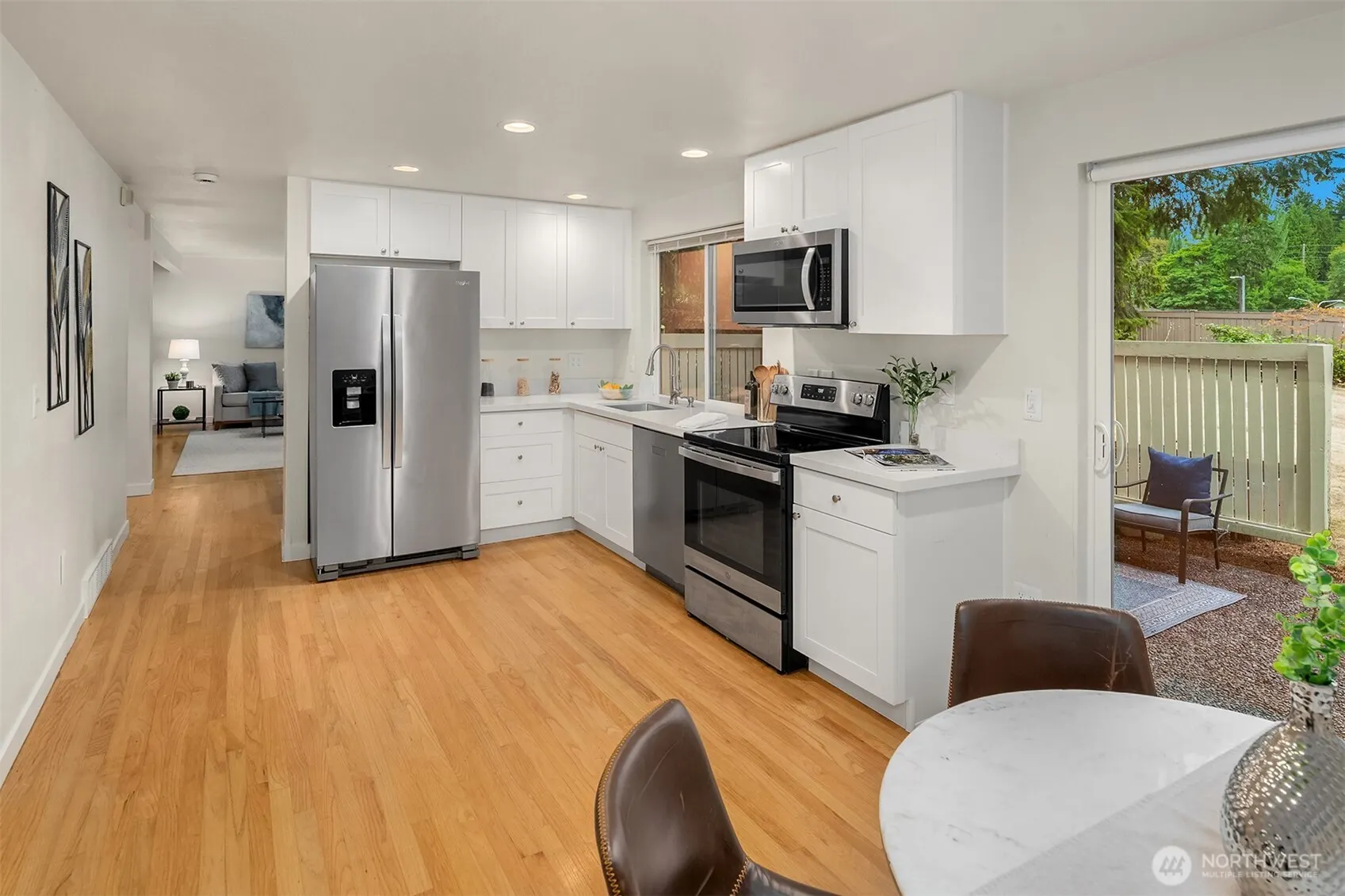 6423 156th Place NE, Redmond, WA 98052