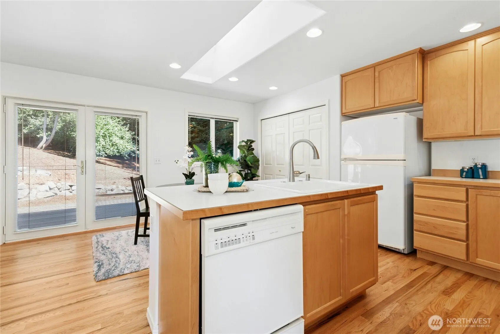 23621 7th Avenue W, Bothell, WA 98021