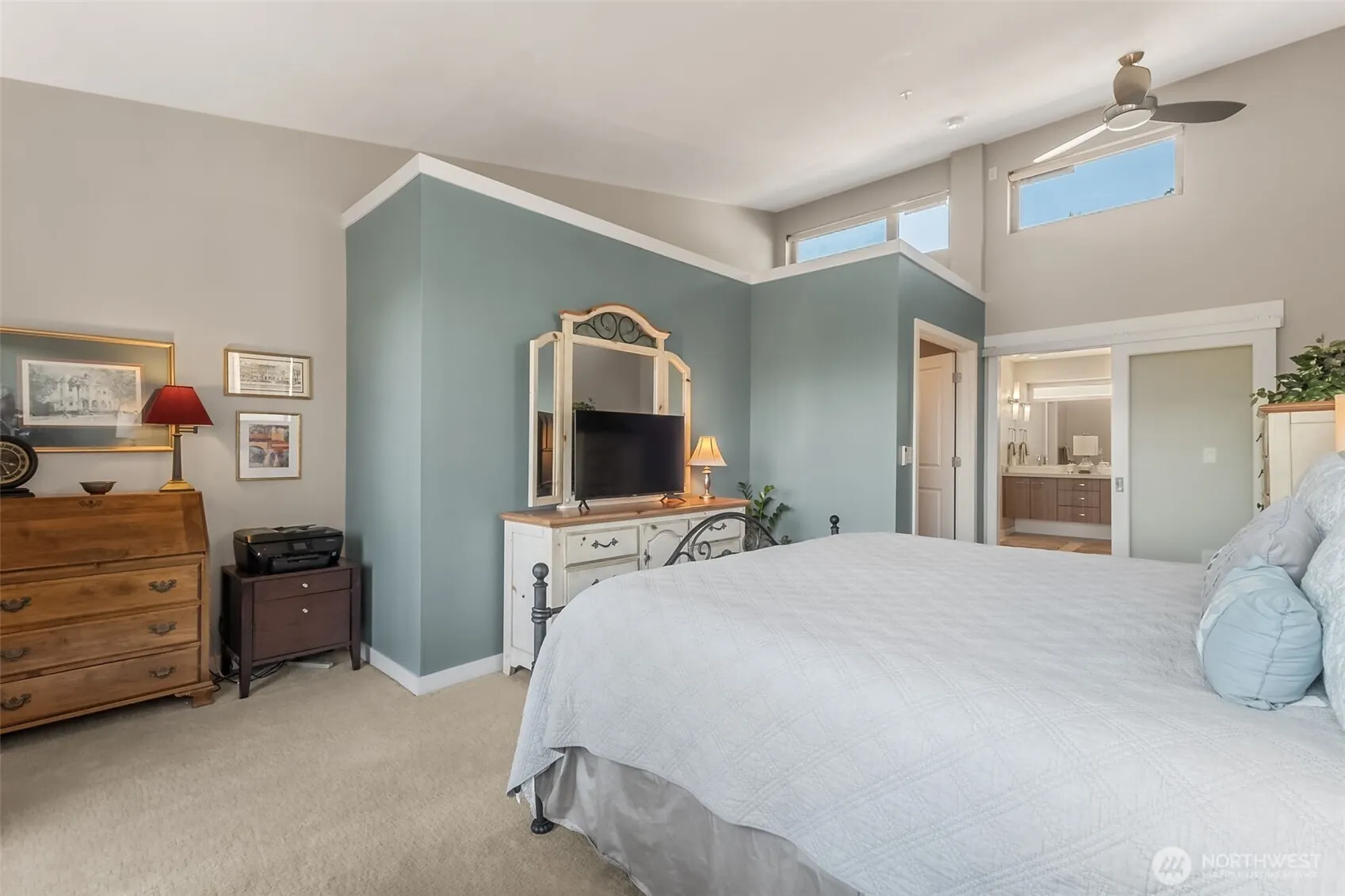 4261 213 Place SE #43, Issaquah, WA 98029-9700