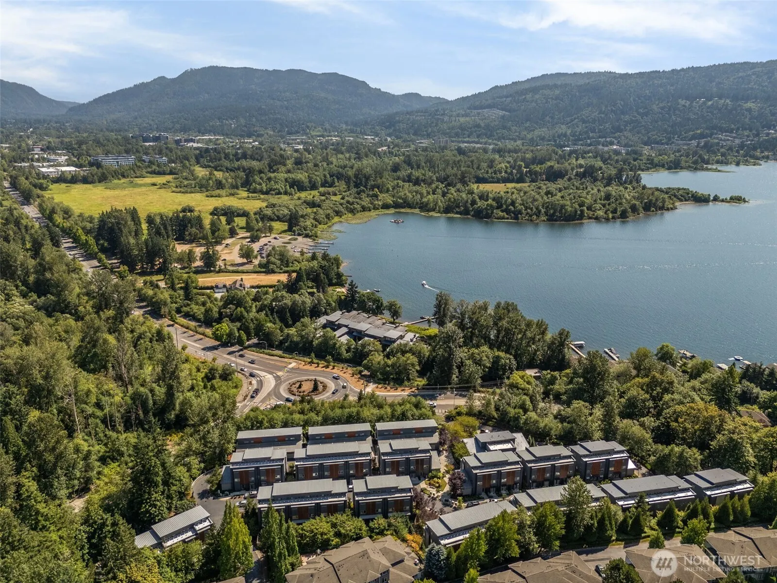 4261 213 Place SE #43, Issaquah, WA 98029-9700