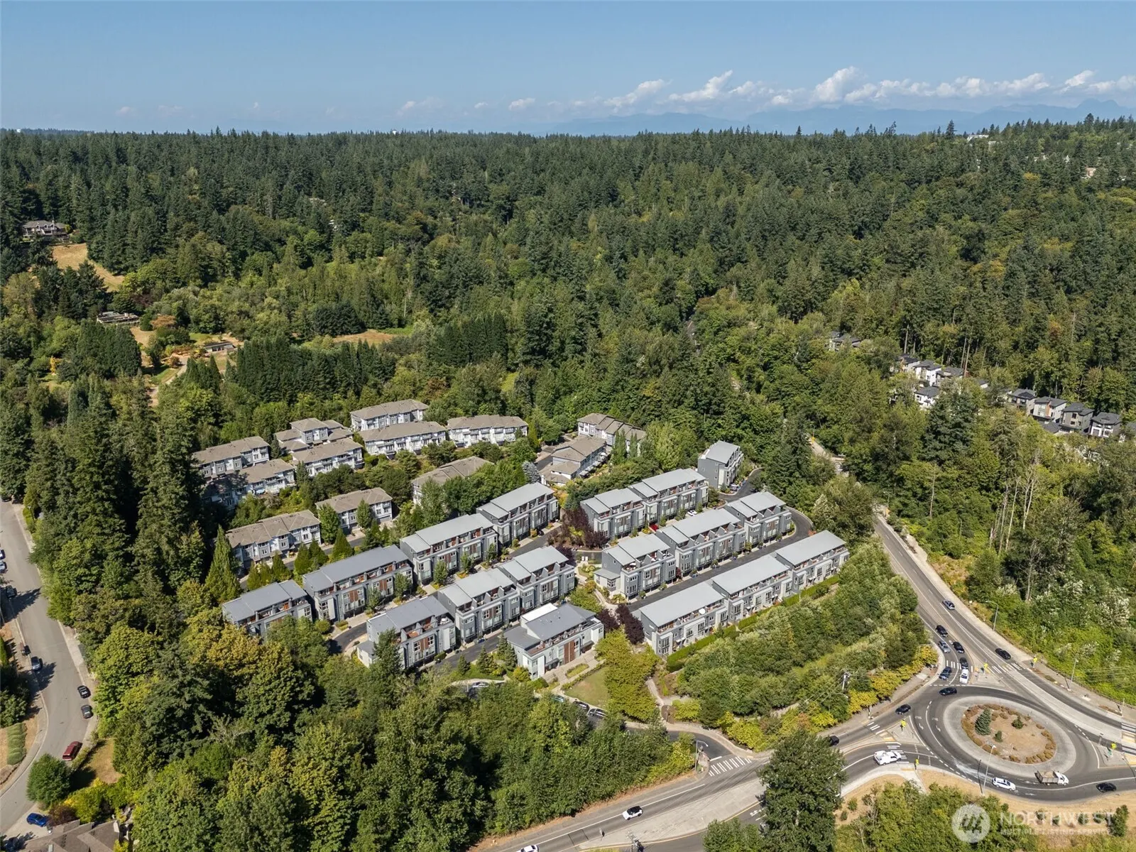 4261 213 Place SE #43, Issaquah, WA 98029-9700