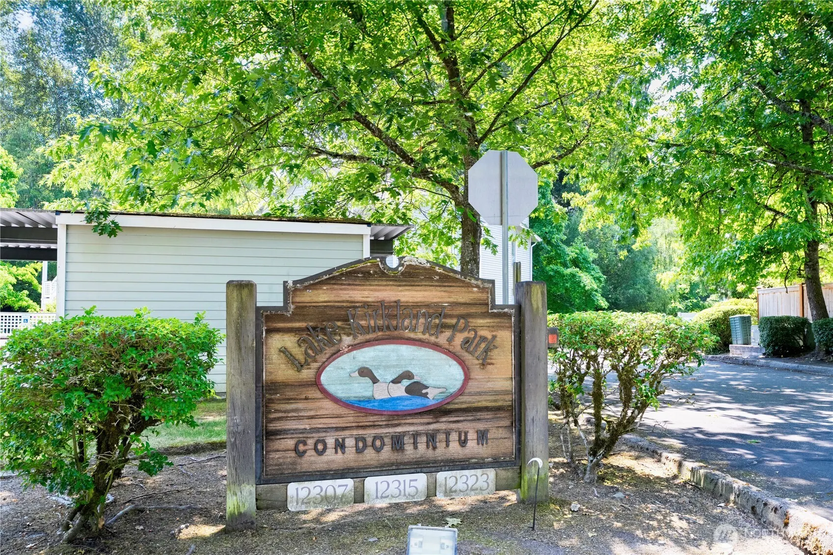 12323 NE 97th St #E, Kirkland, WA 98033